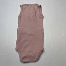 Load image into Gallery viewer, Girls Jamie Kay, ribbed organic cotton blend bodysuit / romper, EUC, size 000,  