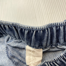 Load image into Gallery viewer, Girls H&amp;M, soft feel lightweight denim shorts, elasticated, GUC, size 0,  