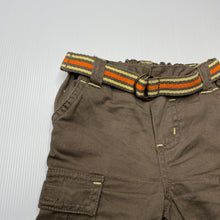 Load image into Gallery viewer, Boys Dymples, cotton cargo shorts, adjustable, EUC, size 00,  