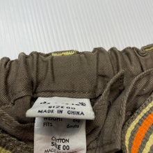 Load image into Gallery viewer, Boys Dymples, cotton cargo shorts, adjustable, EUC, size 00,  