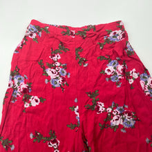 Load image into Gallery viewer, Girls Mango, cropped lightweight floral pants, elasticated, Inside leg: 39cm, EUC, size 7,  