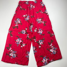 Load image into Gallery viewer, Girls Mango, cropped lightweight floral pants, elasticated, Inside leg: 39cm, EUC, size 7,  
