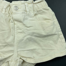 Load image into Gallery viewer, Girls Zara, cream stretch denim shorts, elasticated, FUC, size 3-4,  