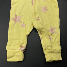Load image into Gallery viewer, unisex Baby Berry, cotton zip romper, EUC, size 0000,  