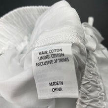 Load image into Gallery viewer, Girls KID, lined broderie cotton shorts, elasticated, NEW, size 10,  