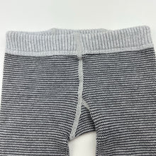 Load image into Gallery viewer, unisex Bonds, stretchy knit leggings / bottoms, GUC, size 000,  