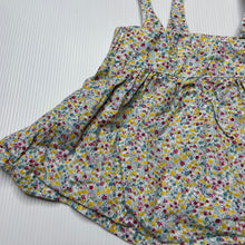 Load image into Gallery viewer, Girls Willow &amp; Jay, lightweight floral cotton suspender skirt, EUC, size 00,  