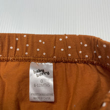 Load image into Gallery viewer, unisex Baby Berry, stretchy leggings / bottoms, EUC, size 0,  