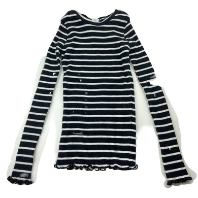 Girls Eve's Sister, slim fit ribbed stretchy long sleeve top, EUC, size 6,  