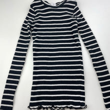 Load image into Gallery viewer, Girls Eve&#39;s Sister, slim fit ribbed stretchy long sleeve top, EUC, size 6,  