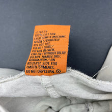 Load image into Gallery viewer, Boys Tilt, camo print lightweight cotton shorts, elasticated, GUC, size 6,  