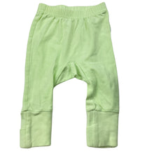 Load image into Gallery viewer, unisex Osh Kosh, stretchy leggings / bottoms, small marks, FUC, size 0000,  