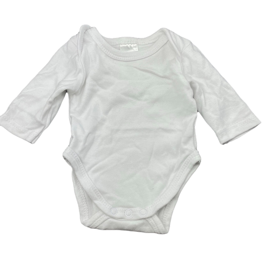 unisex Baby Berry, white cotton bodysuit / romper, GUC, size 0000,  