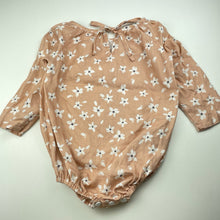 Load image into Gallery viewer, Girls DUKES + duchesses, floral linen romper, EUC, size 2,  