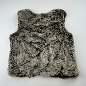Girls Miss Understood, faux fur vest / jacket, single hook fasten, FUC, size 10,  