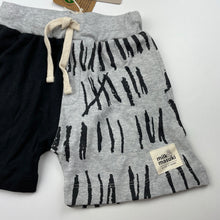 Load image into Gallery viewer, Boys Milk &amp; Masuki, organic cotton matchstick shorts, elasticated, NEW, size 3,  