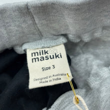 Load image into Gallery viewer, Boys Milk &amp; Masuki, organic cotton matchstick shorts, elasticated, NEW, size 3,  