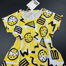 Load image into Gallery viewer, Girls Milk &amp; Masuki, organic cotton elastic waist dress, NEW, size 3, L: 53cm