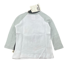 Load image into Gallery viewer, unisex Milk &amp; Masuki, soft feel organic cotton long sleeve top, penguin, NEW, size 1,  