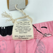 Load image into Gallery viewer, Girls Milk &amp; Masuki, stretchy organic leggings, believe, Inside leg: 34cm, NEW, size 3,  