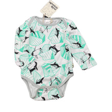 Load image into Gallery viewer, unisex Milk &amp; Masuki, organic cotton bodysuit/romper, penguins, NEW, size 00,  