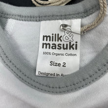 Load image into Gallery viewer, unisex Milk &amp; Masuki, soft feel organic cotton top, seal, NEW, size 2,  