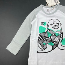 Load image into Gallery viewer, unisex Milk &amp; Masuki, soft feel organic cotton top, seal, NEW, size 2,  