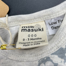 Load image into Gallery viewer, unisex Milk &amp; Masuki, organic cotton romper, splatter smiley, NEW, size 000,  