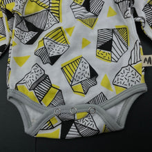 Load image into Gallery viewer, unisex Milk &amp; Masuki, organic cotton bodysuit/romper, NEW, size 0000,  