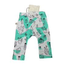 Load image into Gallery viewer, unisex Milk &amp; Masuki, organic cotton leggings/bottoms, cacti, NEW, size 000,  