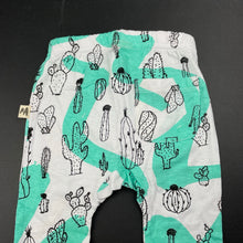 Load image into Gallery viewer, unisex Milk &amp; Masuki, organic cotton leggings/bottoms, cacti, NEW, size 0,  