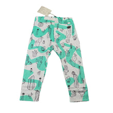Load image into Gallery viewer, Girls Milk &amp; Masuki, organic cotton cropped leggings/bottoms, cacti, Inside leg: 30cm approx, NEW, size 4,  
