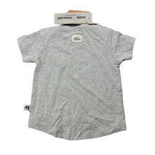 Load image into Gallery viewer, unisex Milk &amp; Masuki, stretchy organic cotton t-shirt/top, sleeping fox, NEW, size 00,  