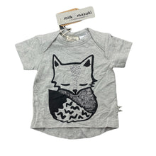 Load image into Gallery viewer, unisex Milk &amp; Masuki, stretchy organic cotton t-shirt/top, sleeping fox, NEW, size 000,  