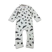 Load image into Gallery viewer, Girls Milk &amp; Masuki, soft feel organic cotton blend romper, rabbit, NEW, size 00,  