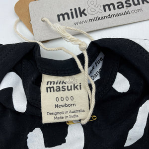 unisex Milk & Masuki, organic cotton blend romper, squiggle, NEW, size 0000,  