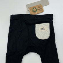 Load image into Gallery viewer, unisex Milk &amp; Masuki, soft feel organic cotton leggings / bottoms, NEW, size 00,  