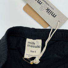 Load image into Gallery viewer, Girls Milk &amp; Masuki, organic cotton blend leggings, diamond knees, NEW, size 5,  