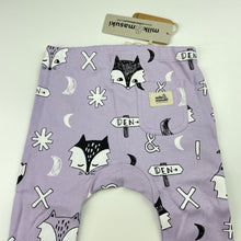 Load image into Gallery viewer, unisex Milk &amp; Masuki, organic cotton leggings/bottoms, fox dreaming, NEW, size 2,  