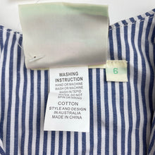 Load image into Gallery viewer, Girls Crystal Bears, lightweight cotton short sleeve jacket, NEW, size 6,  