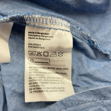Load image into Gallery viewer, Girls H&amp;M, chambray cotton long sleeve shirt dress, GUC, size 10, L: 69cm at front