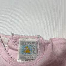 Load image into Gallery viewer, Girls Baby World, pink cotton bodysuit / romper, GUC, size 00,  