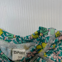 Load image into Gallery viewer, Girls Cotton On, floral long sleeve rashie / swim top, EUC, size 00,  