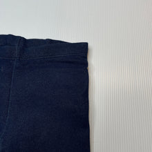 Load image into Gallery viewer, Girls Kids &amp; Co, stretchy ruffle leggings/bottoms, GUC, size 00,  