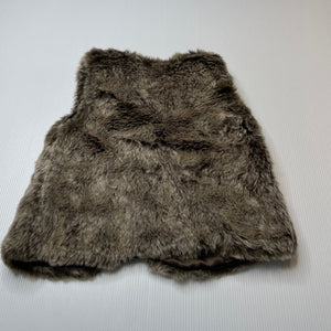 Girls H&T, faux fur vest/jacket, 2 hook fasten, EUC, size 2,  