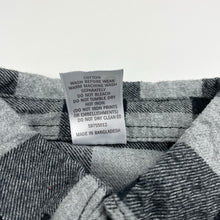 Load image into Gallery viewer, Boys Target, flannel cotton long sleeve shirt, GUC, size 4,  