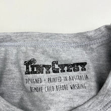 Load image into Gallery viewer, Girls TINY GYPSY, grey stretchy long sleeve top, feather, EUC, size 5,  