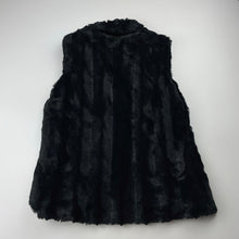 Load image into Gallery viewer, Girls Pinc Premium, lined black faux fur vest, EUC, size 7,  