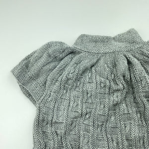 Girls grey, soft feel knitted short sleeve cardigan, no labels, L: 39cm, armpit to armpit: 25.5cm, EUC, size 2-3,  