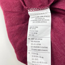 Load image into Gallery viewer, Girls Cotton On, curved hem long sleeve top, NEW, size 7,  